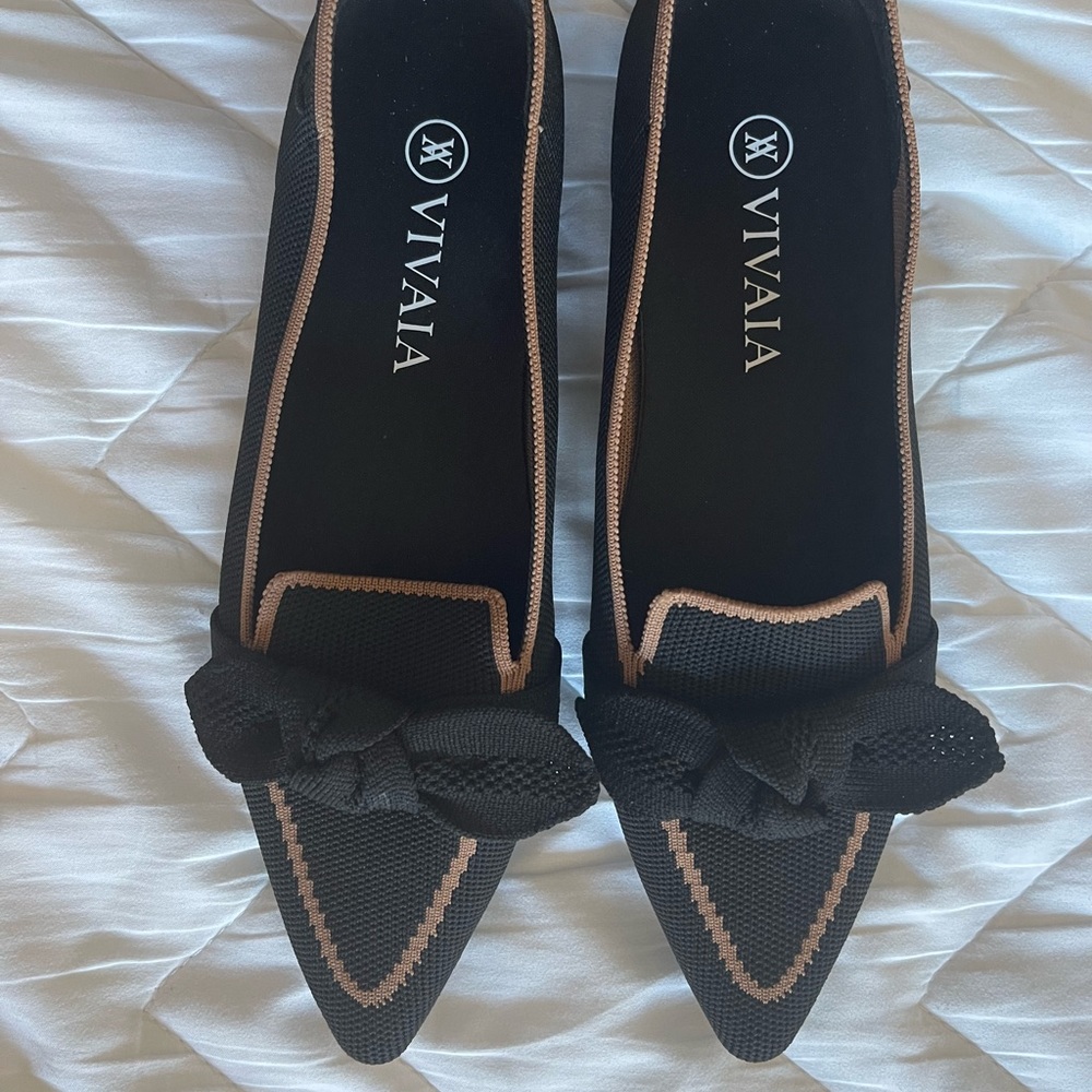 Brand New in Box Vivaia Flats size 7.5